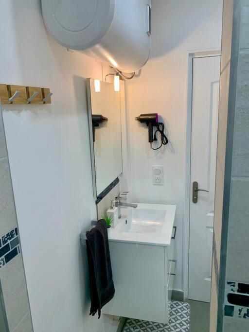 Agreable 2 Pieces A Pantin Apartman Kültér fotó